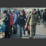 集市上的人们