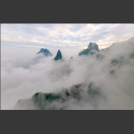 雨后天门山