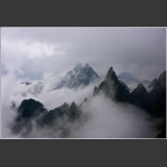 水墨天门山