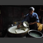 游桨豆腐坊