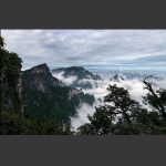 雨后天门山