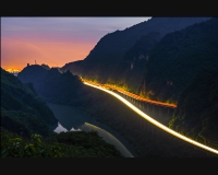 双龙出山