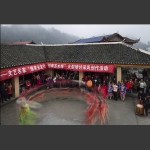 高花灯舞起来