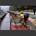 筑路工人