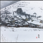 浅墨淡彩画意松岭
