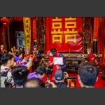 情不自禁