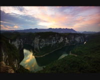 静谧的峡湾