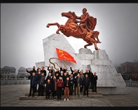 不忘初心跟党走