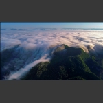 〈高山流云〉