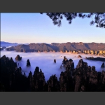 峰起云涌