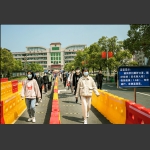 防疫复学第一天放学回家