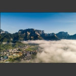 天门山下