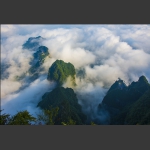 群峰云涌