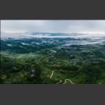 雨后小山村