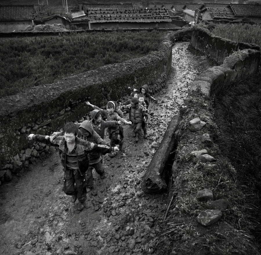 凉山的孩子们