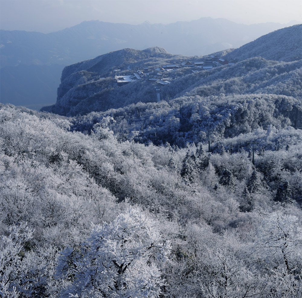 天门山雪
