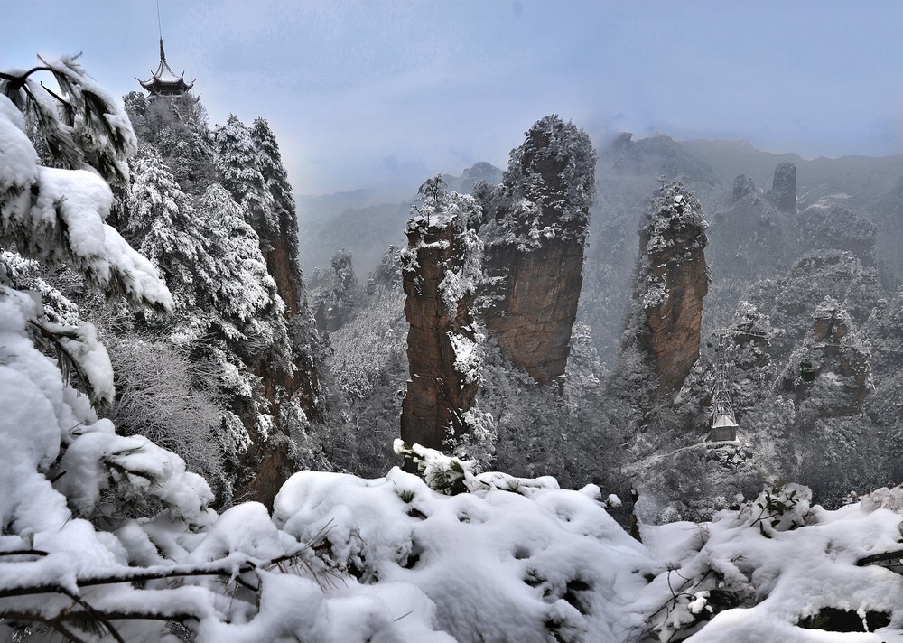 冬雪黄狮石寨