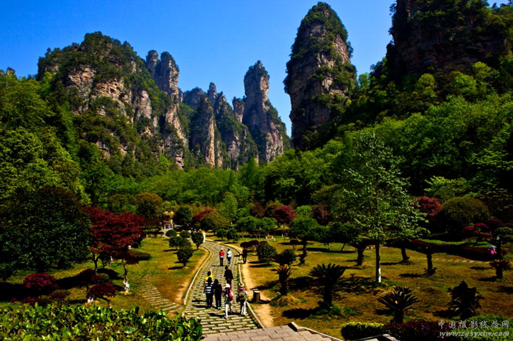 峰林叠翠