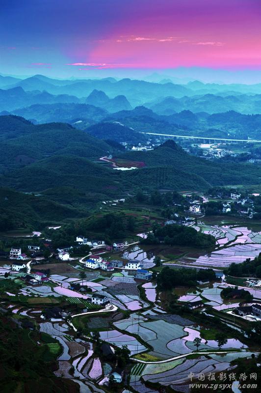 家园就在山脚下{2}