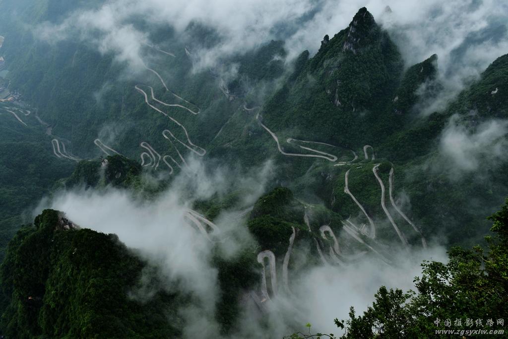 云雾天门山