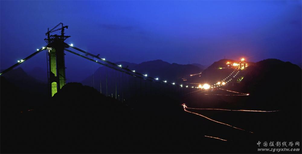 矮寨大桥夜景