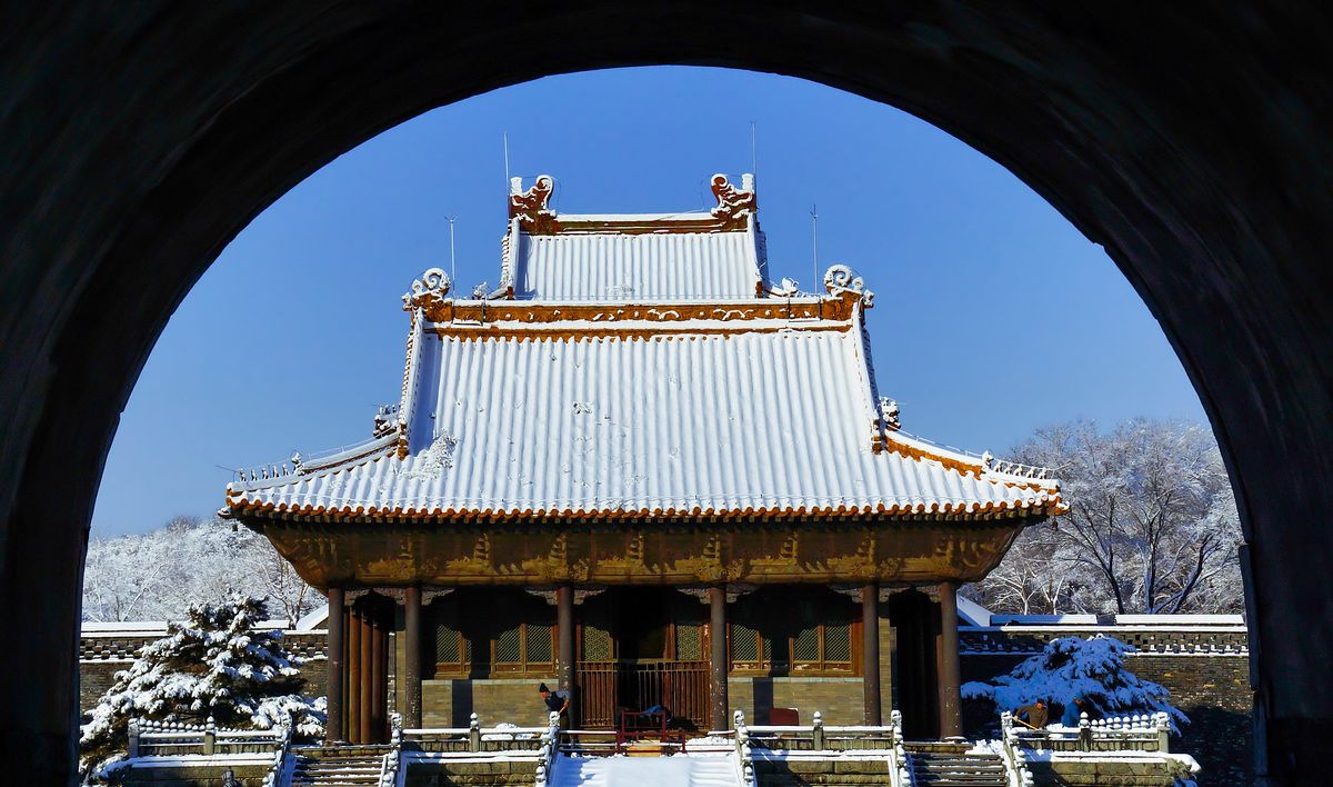 雪霁古刹