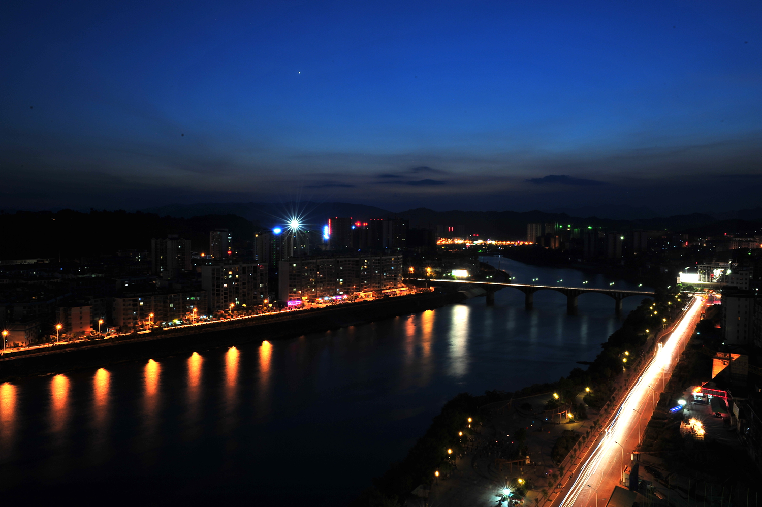 金海岸上观夜景.2