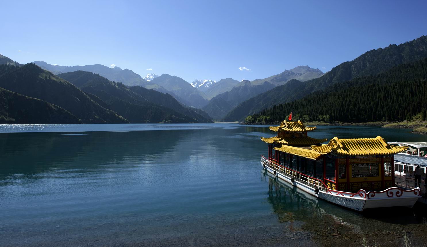 天山天池
