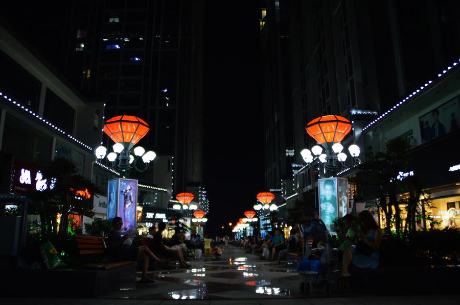 广场之夜