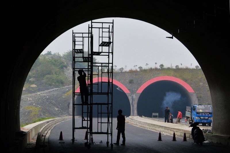 张花高速建设剪影