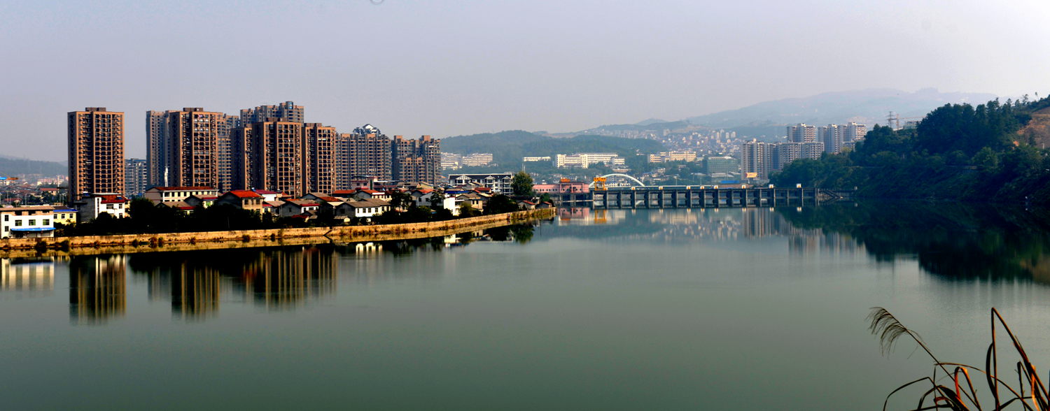 庸城水景