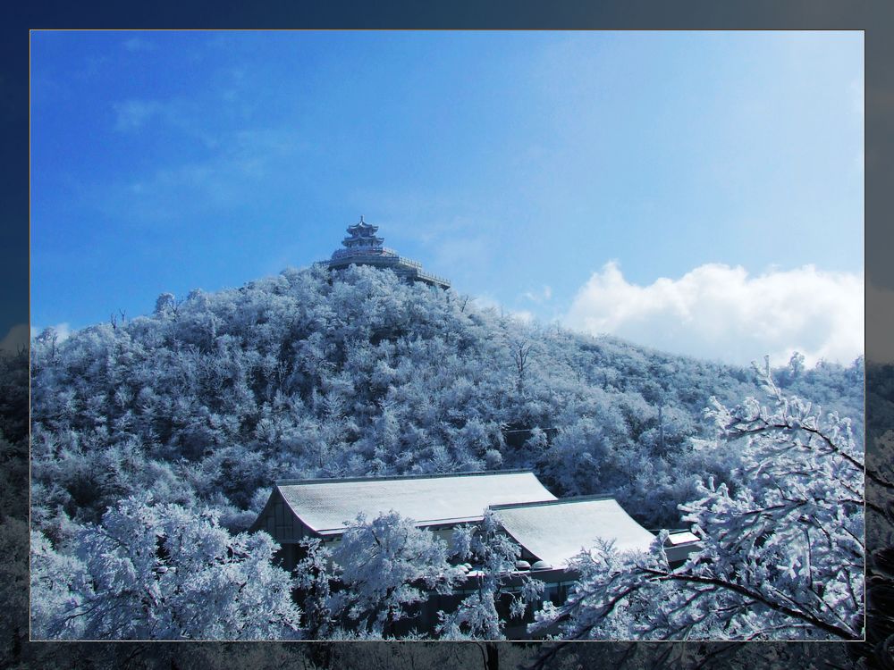天门山冬雪