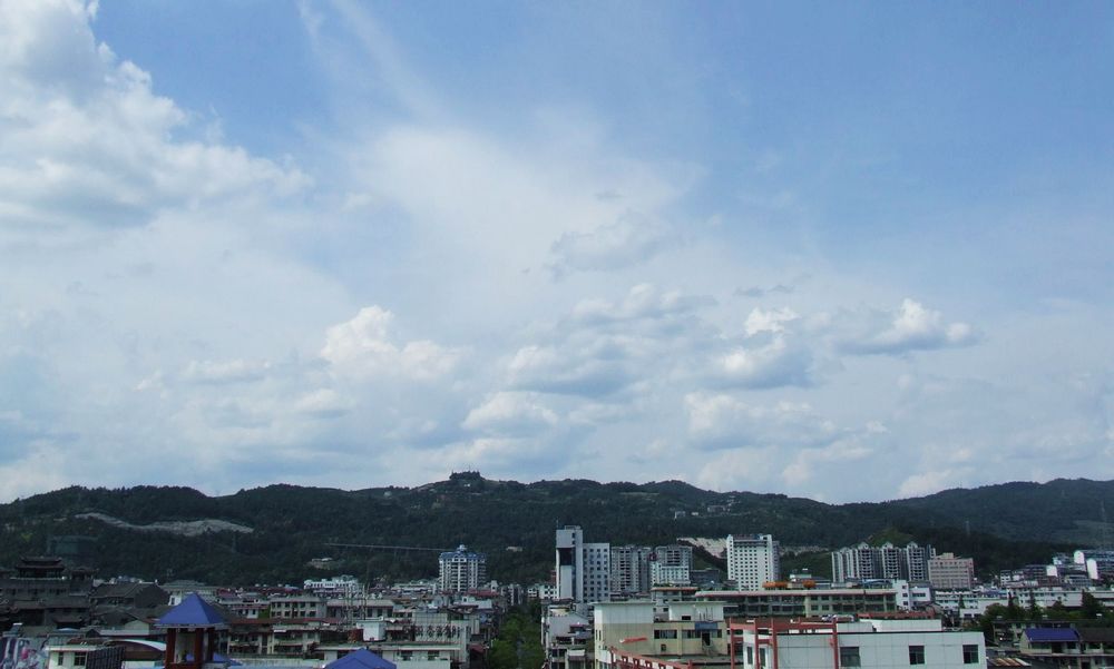 远眺子午台