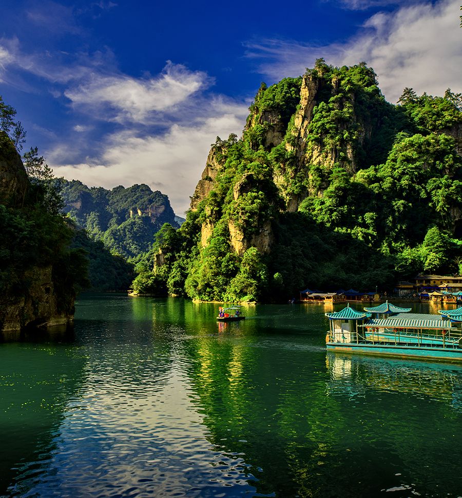 宝峰湖