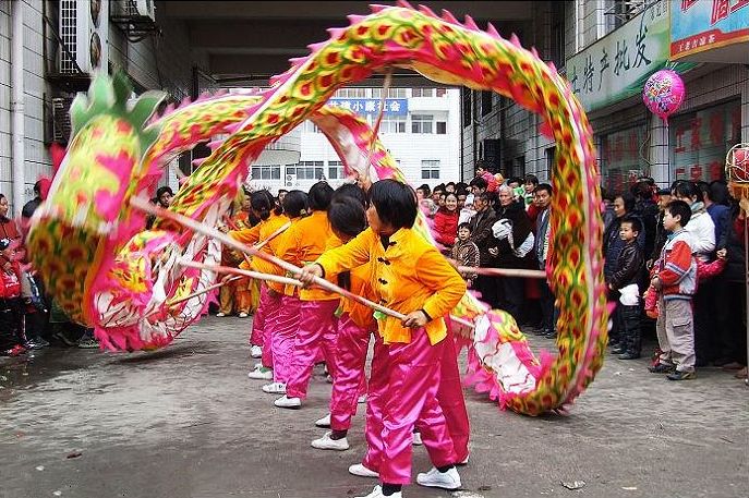 舞龙灯