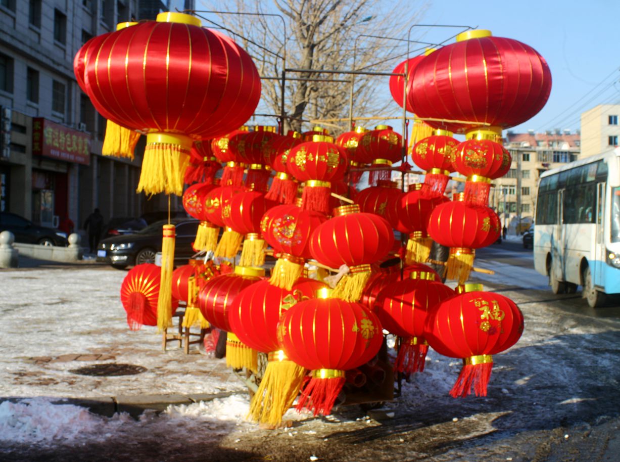 彩灯迎新年
