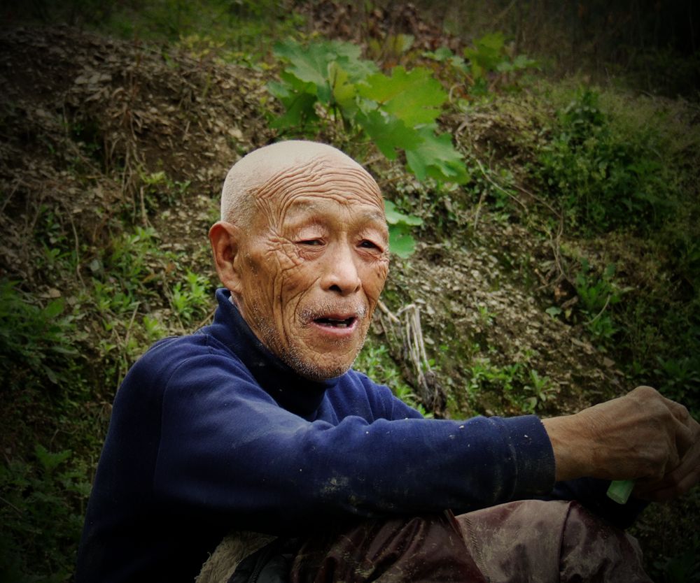汪家山老农