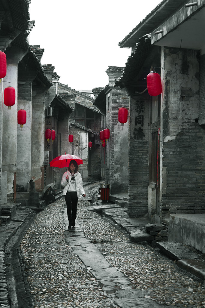 古村丽影