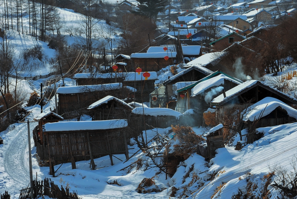 走进雪村