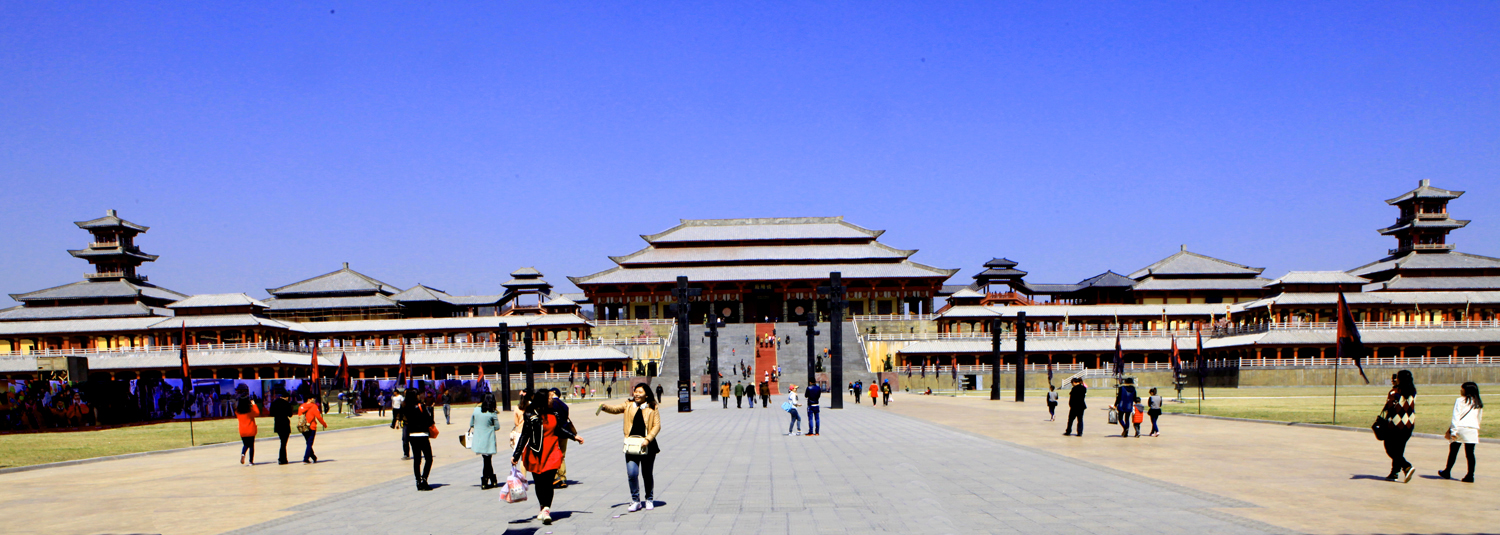 秦王宫