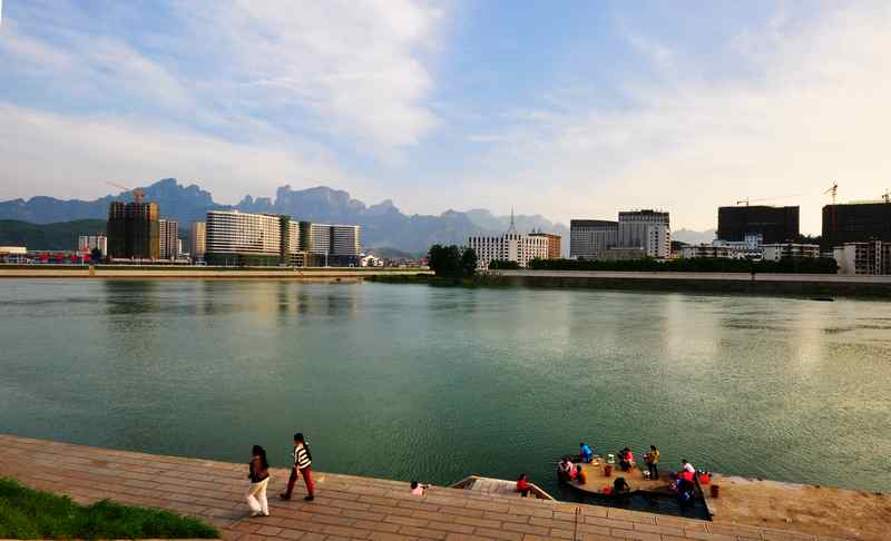 澧水河边