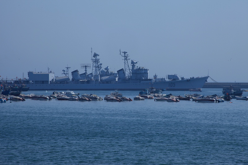 青岛海弯海政船