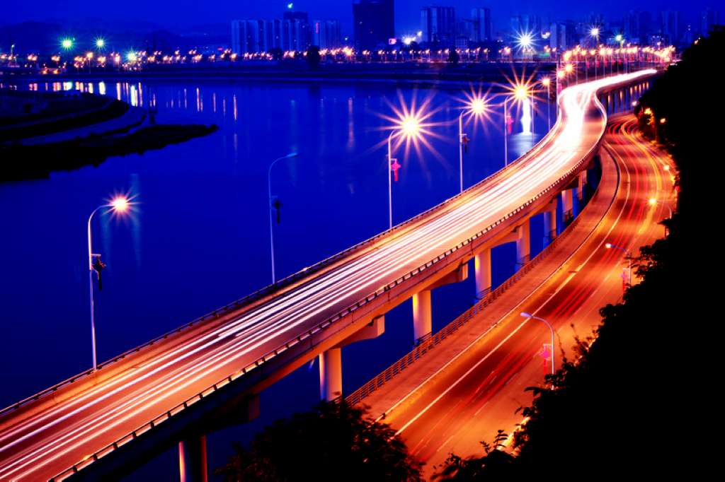 高架桥夜景