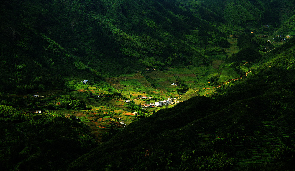 大山怀抱