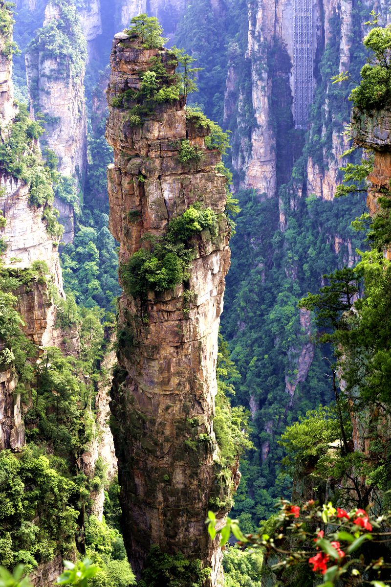 峭壁如画