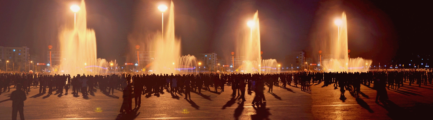 民歌广场之夜