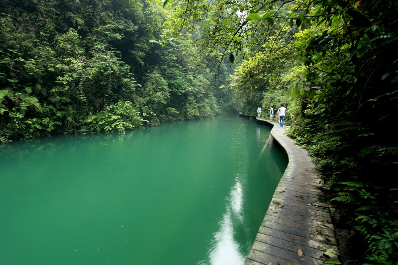 坐龙峡风光