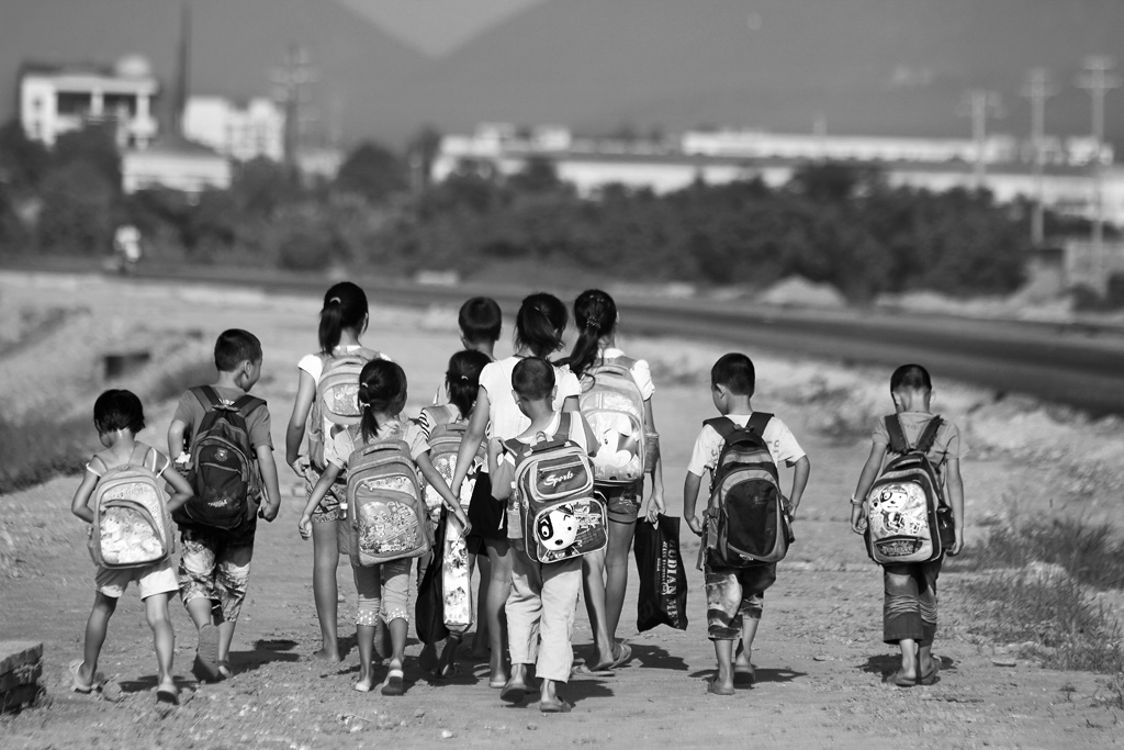 上学路上`--3