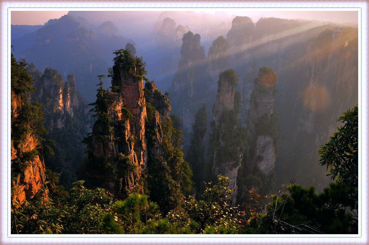 奇峰夕照