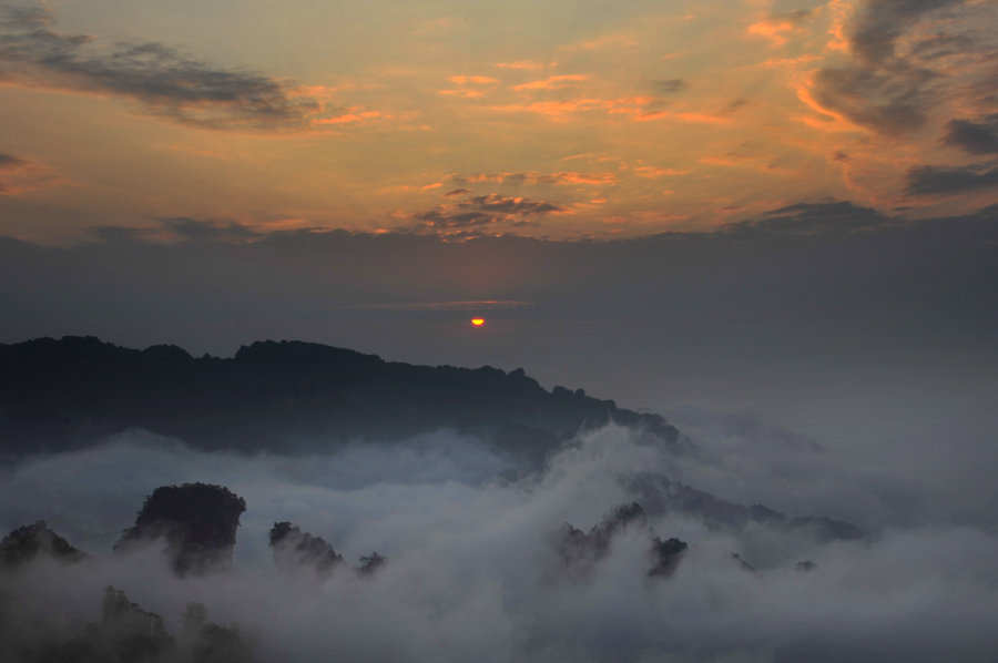 天子山晨曦